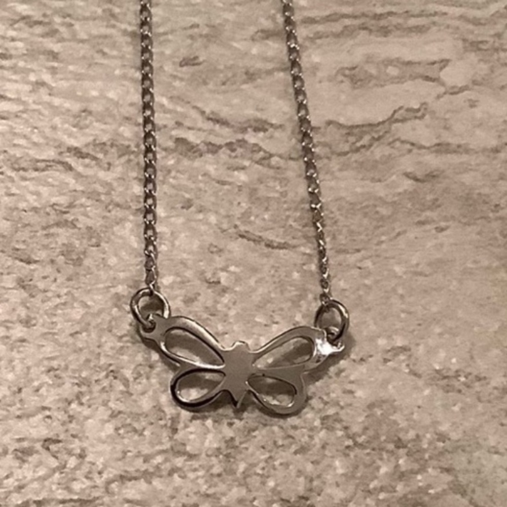 NEW Vintage Sterling Silver Butterfly choker necklace (Alpha)